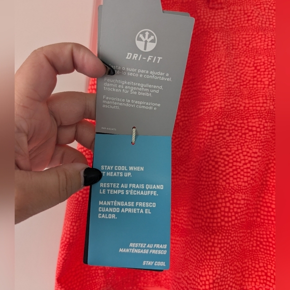 NWT Nike Golf Women's Size 14, Printed Coral Golf Shorts, Dri-Fit - Picture 5 of 7